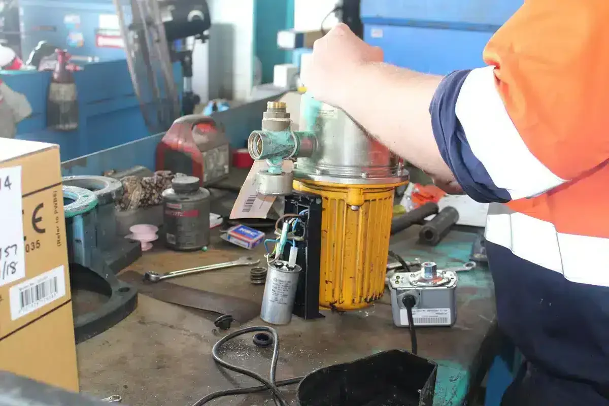 APP-POOL-1200x800-05