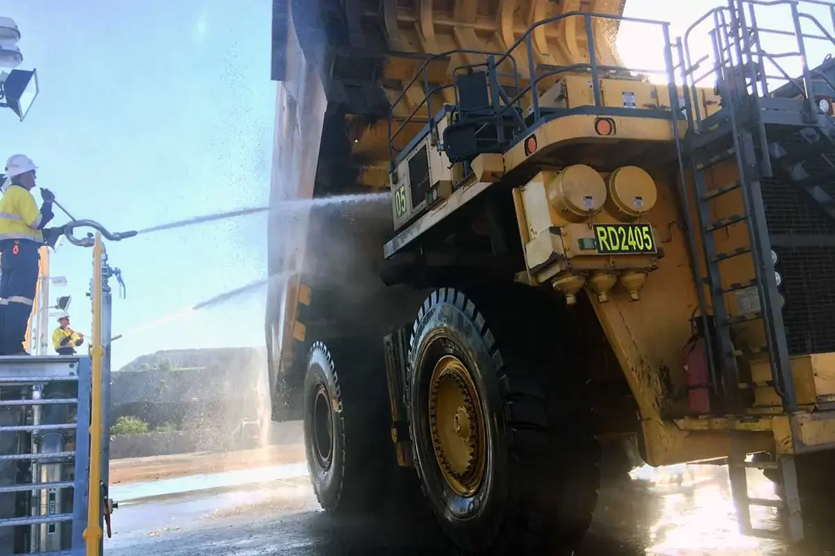 Mine Site Heavy Vehicle Wash Bay