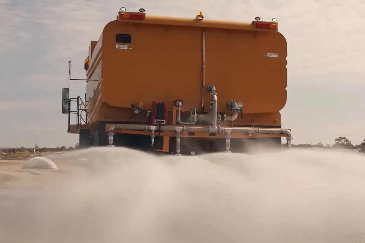 Water Truck with Stalker Pump in Operation