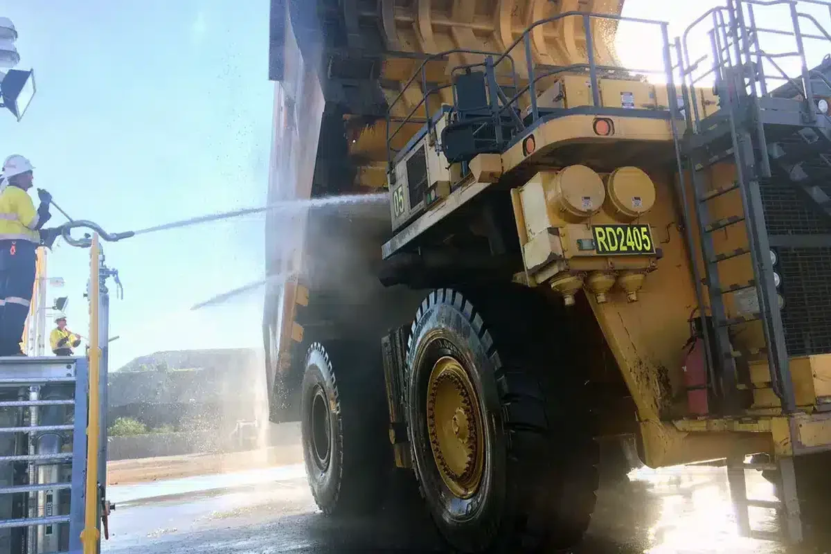 Heavy Vehicle Wash Bays