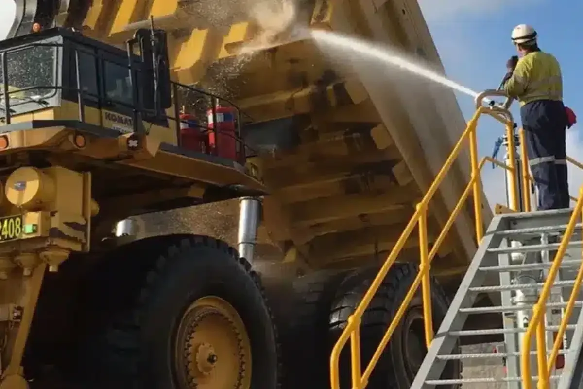 Mine Site Heavy Vehicle Wash Bay
