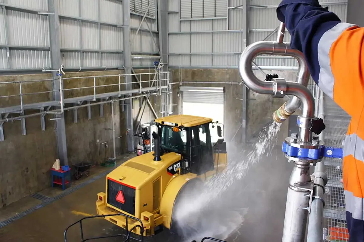 Heavy Vehicle Wash Bay