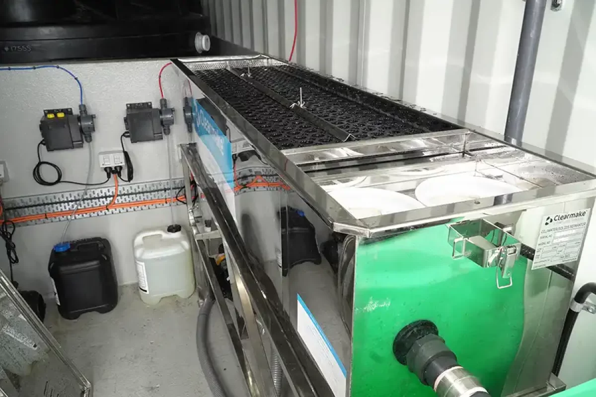 Oil Skimmer System